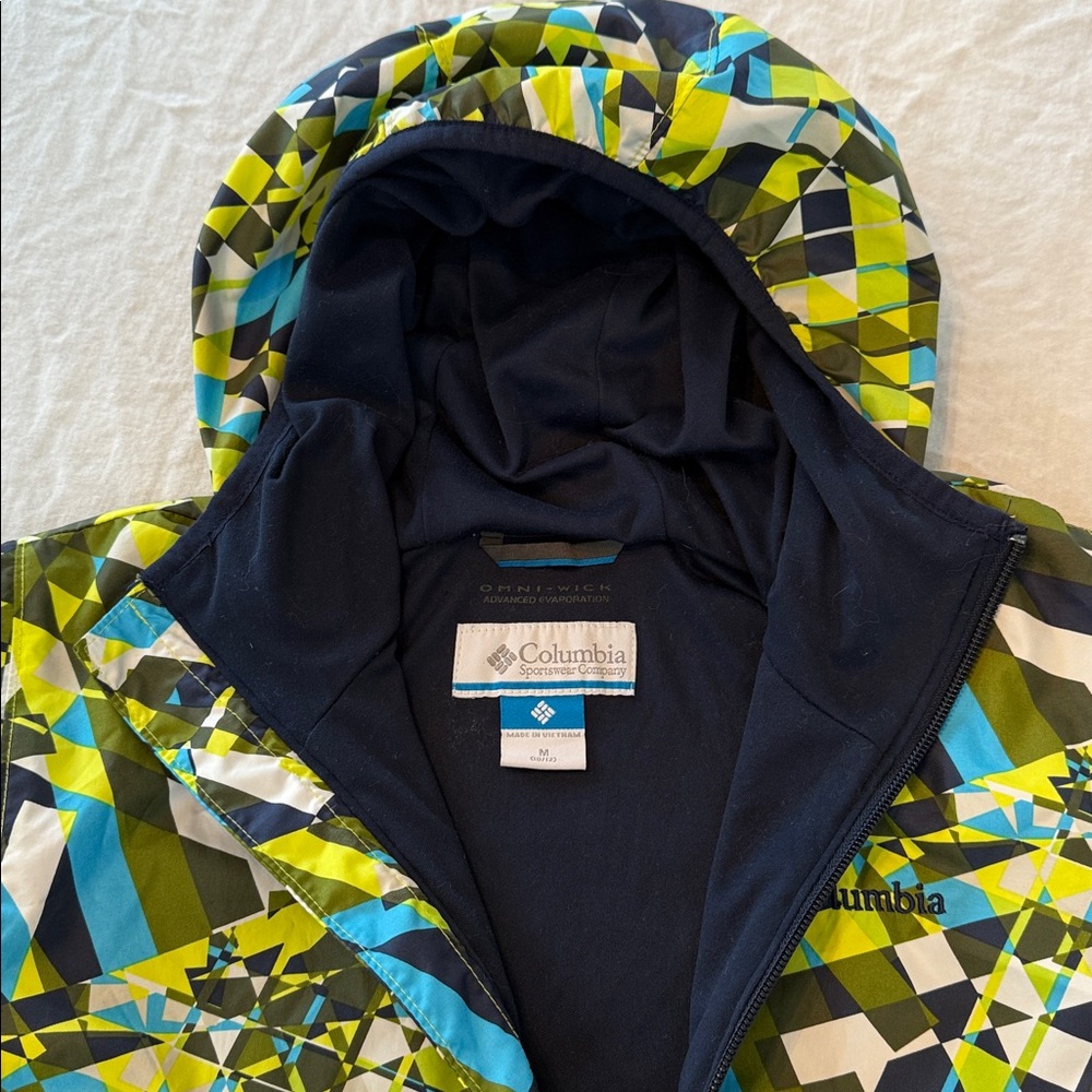 Columbia Windbreaker geometric pattern in blue, green & white Kids size Medium - Picture 6 of 9